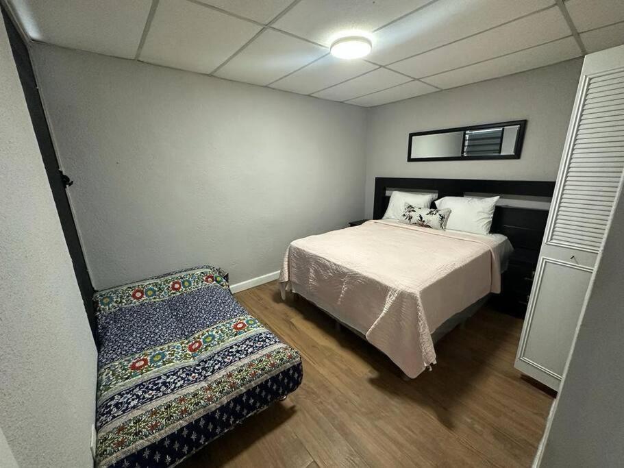 Residencia Preciosa De 2 Planta Villa San Salvador Dış mekan fotoğraf